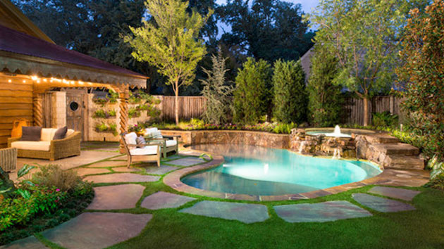 backyard-pool